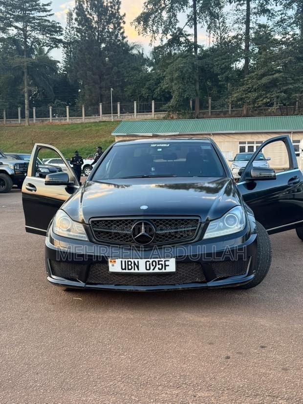 Mercedes-Benz C180 2007 Black