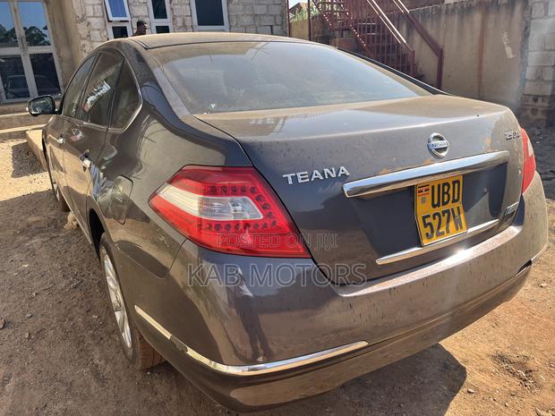 Nissan Teana 2009 Black
