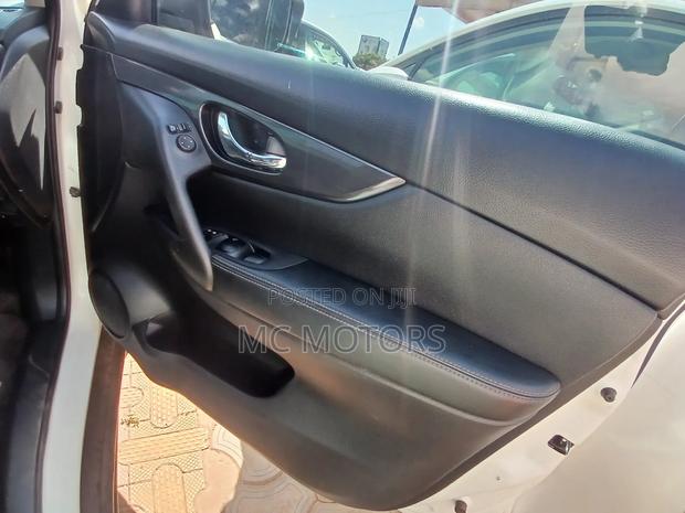 Nissan X-Trail 2.0 Petrol AWD 2020 White