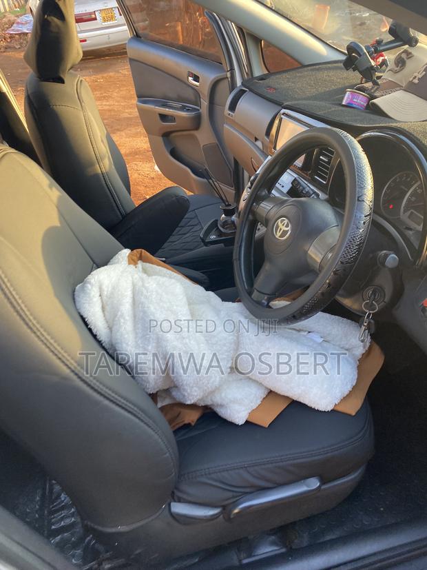 Toyota Wish 2003 White