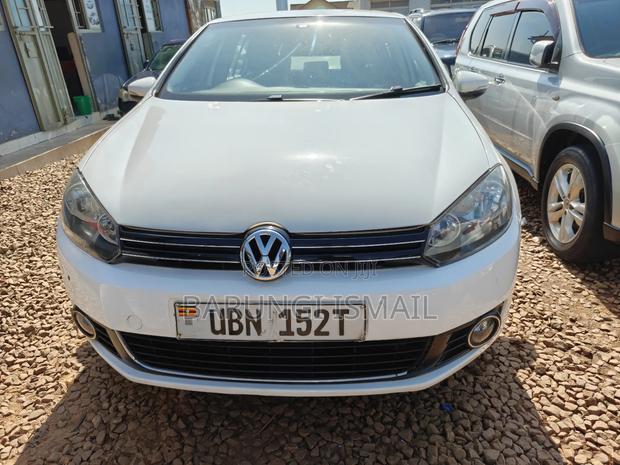 Volkswagen Golf 2011 White