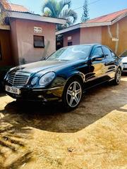 Mercedes-Benz E300 2007 Black for sale
