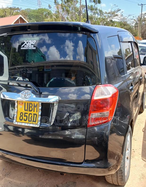 Toyota Ractis 2008 Black