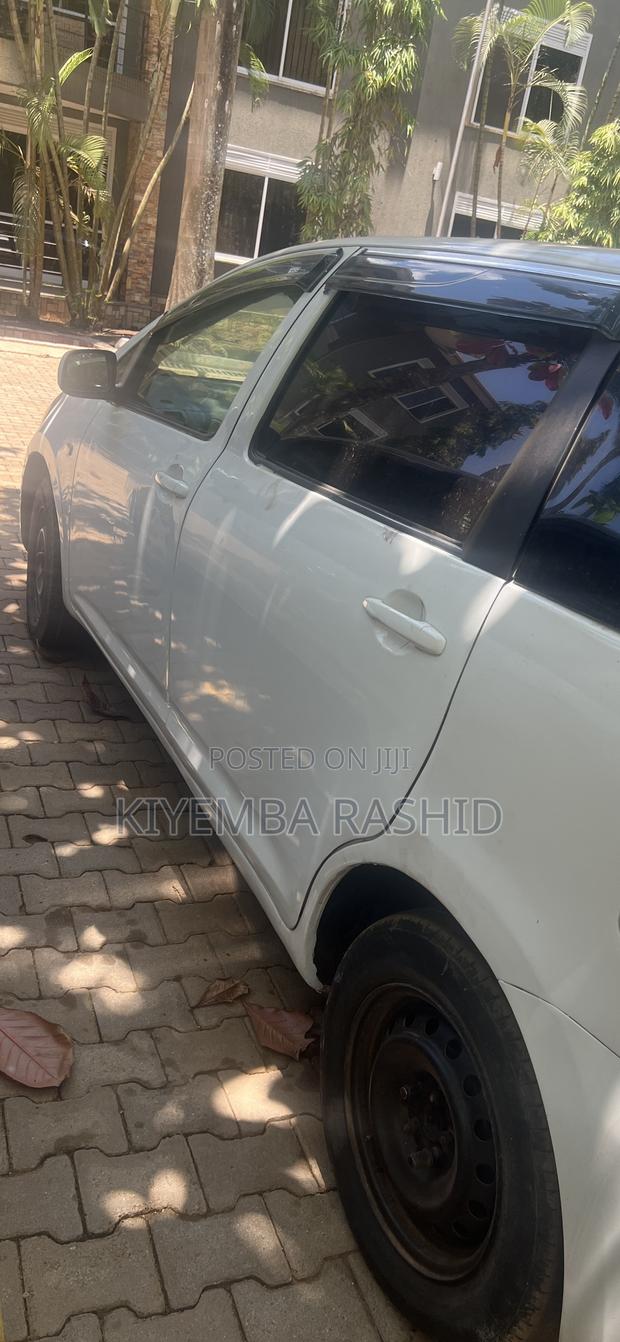 Toyota Wish 2003 White