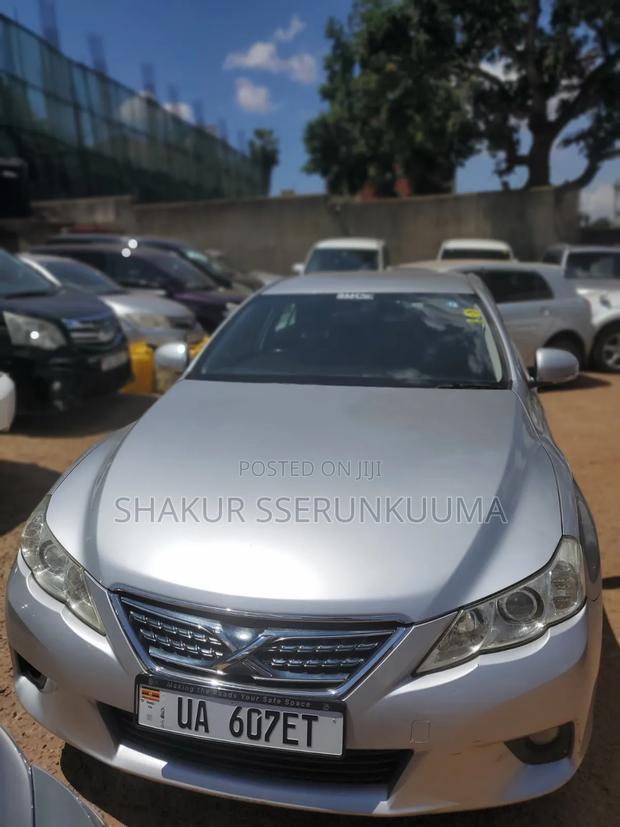 Toyota Mark X 2011 Silver