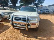Toyota Hilux Surf 2.7 SSR 2004 White for sale