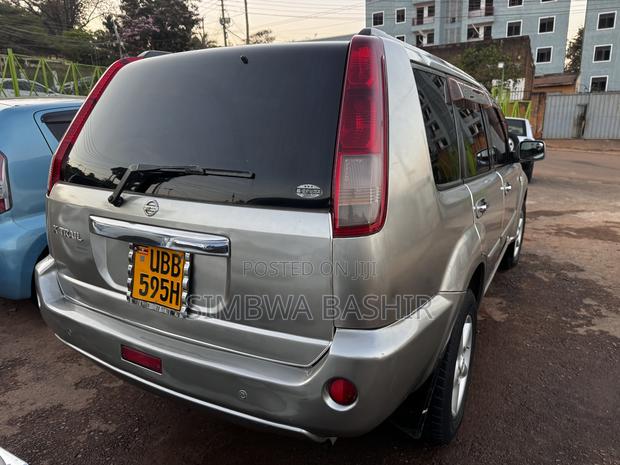 Nissan X-Trail 2004 Silver