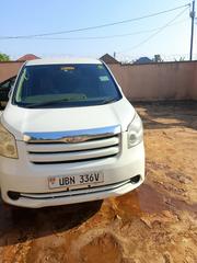 Toyota Noah 2009 White for sale