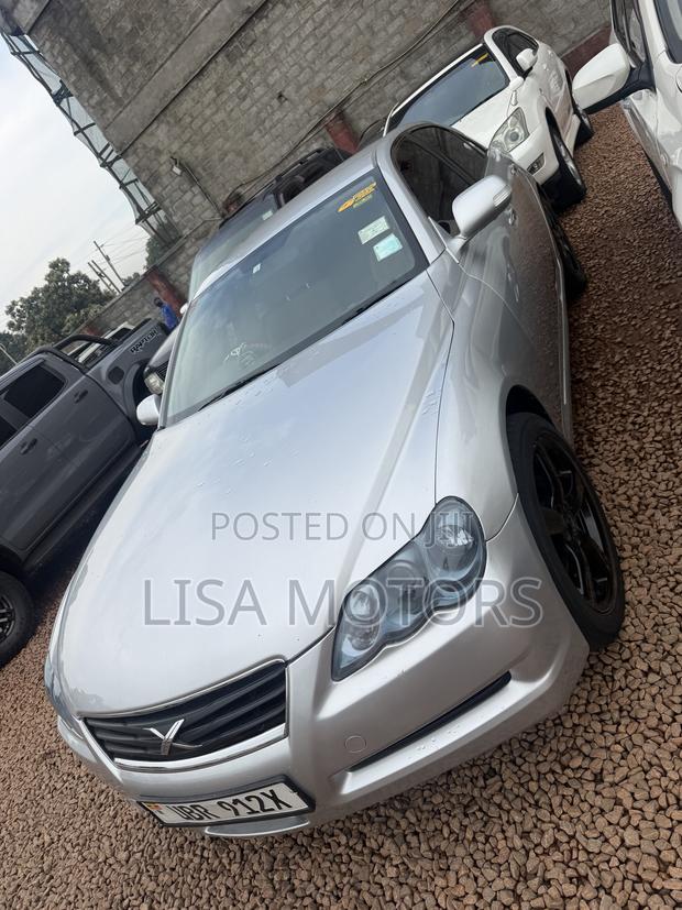 Toyota Mark X 2.5 AWD 2008 Silver