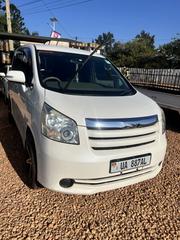 Toyota Noah 2.0 158hp AWD (8 Seater) 2013 White for sale