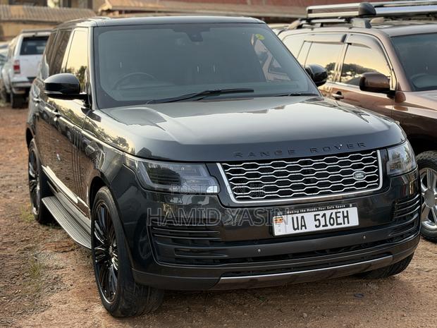Land Rover Range Rover Vogue 2015 Black