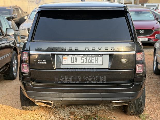 Land Rover Range Rover Vogue 2015 Black