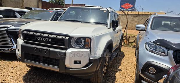 New Toyota Land Cruiser Prado 2025 White