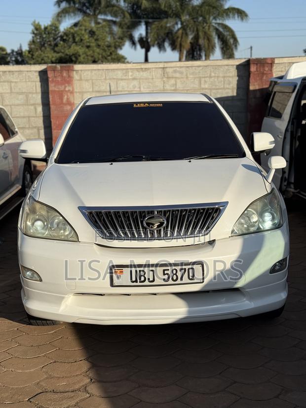 Toyota Harrier 2.4 2008 White