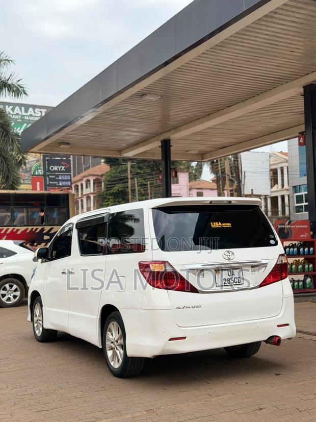 Toyota Alphard 2012 White