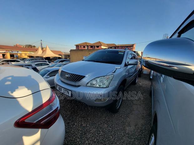 Toyota Harrier 2010 Silver