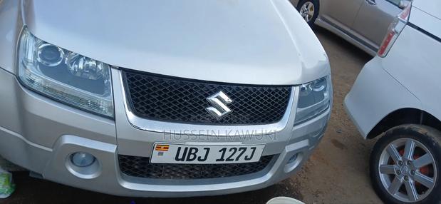Suzuki Escudo 2006 Silver
