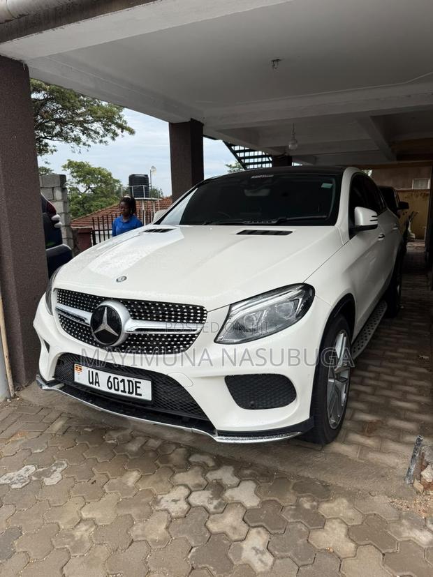 New Mercedes-Benz GLE-Class GLE 350d 4MATIC 2017 White