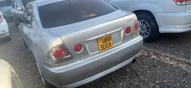 Toyota Altezza 2000 Silver