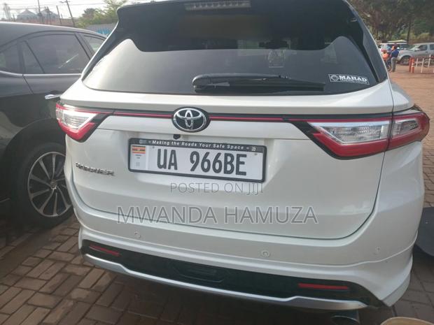 Toyota Harrier 2017 White