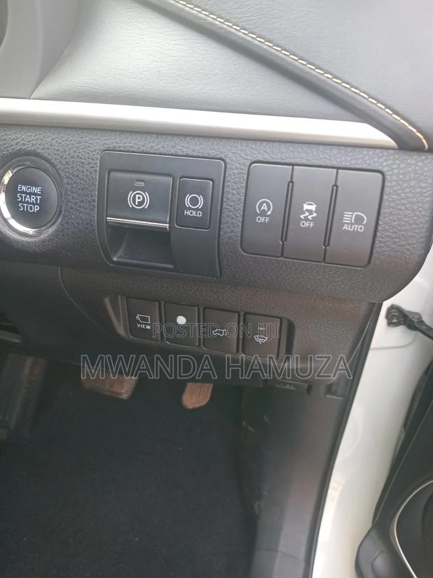 Toyota Harrier 2017 White