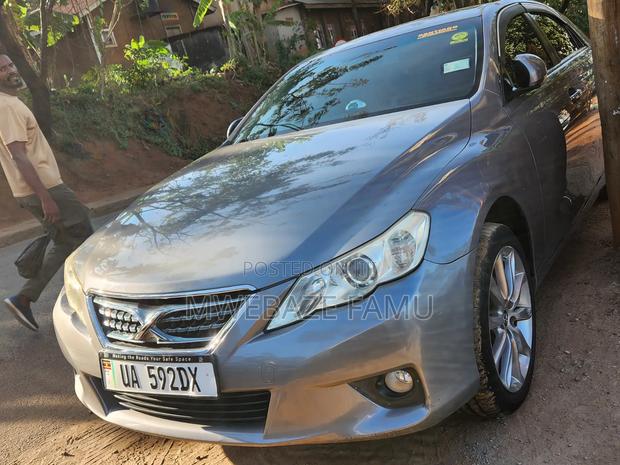 Toyota Mark X 2010 Silver