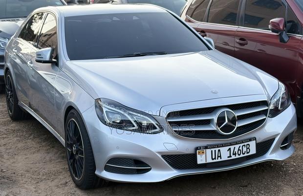 Mercedes-Benz E300 2015 Silver