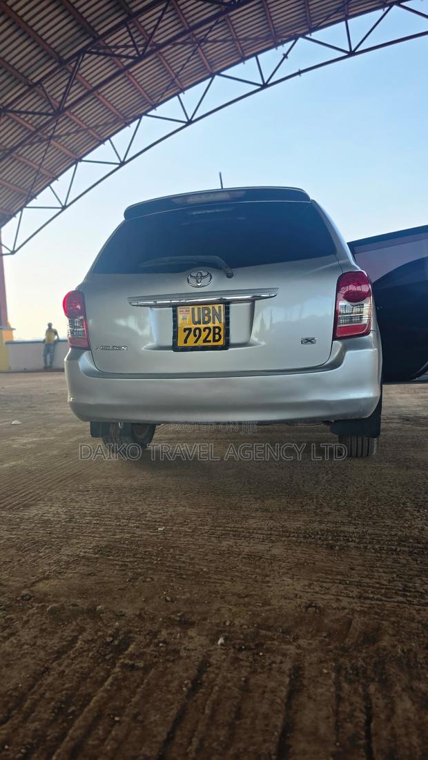 Toyota Corolla Fielder 1.5 Petrol AWD 2010 Silver