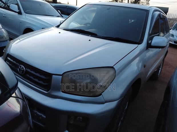 Toyota RAV4 Automatic 2003 Gray