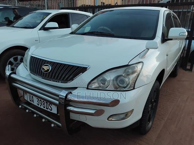 Toyota Harrier 2008 White