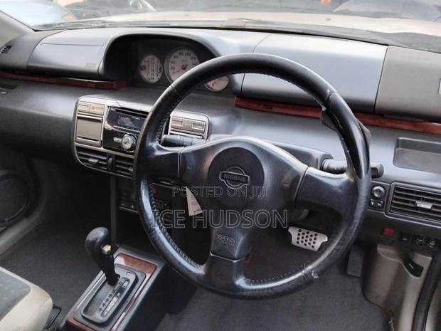 Nissan X-Trail 2002 Gray