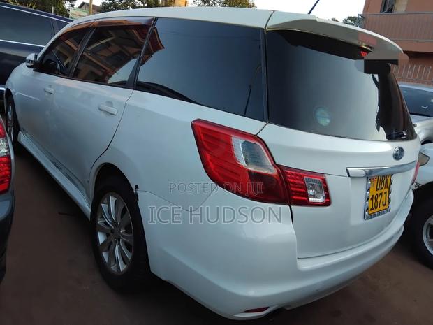 Subaru Exiga 2010 White