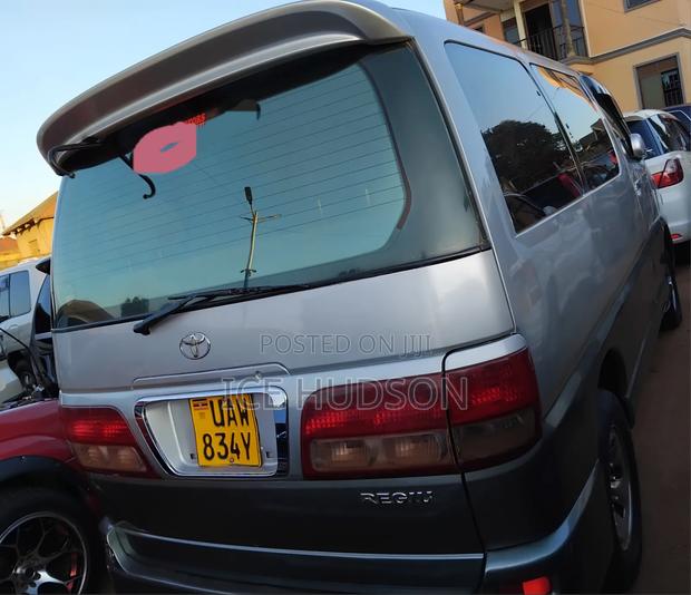 Toyota Regius 1998 Gray