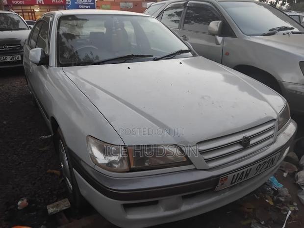 Toyota Premio 2001 Gray