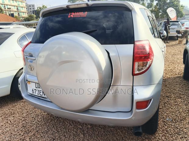 Toyota RAV4 2006 Silver