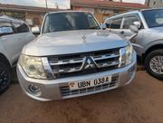 Mitsubishi Pajero 2010 Silver for sale