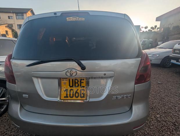 Toyota Corolla Spacio 2005 Silver