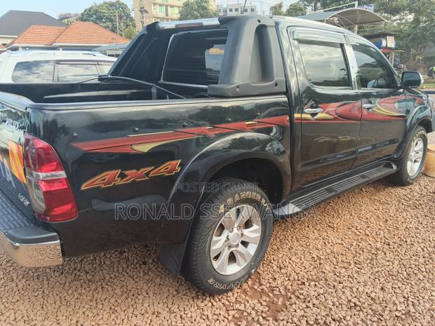 Toyota Hilux 2014