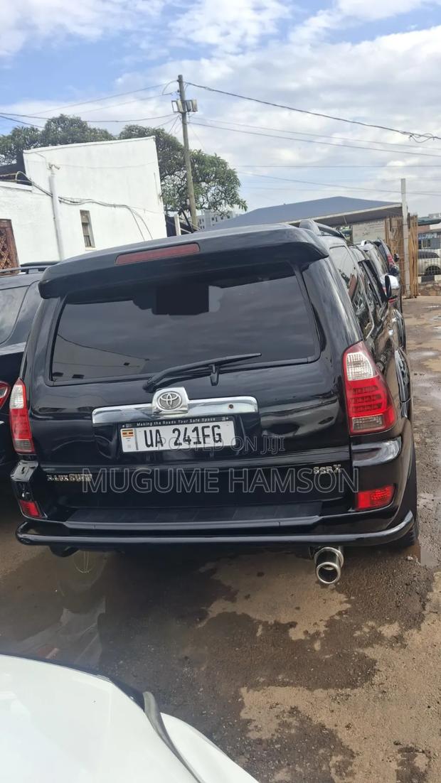 Toyota Hilux Surf 2008 Black