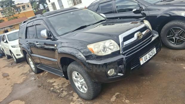 Toyota Hilux Surf 2008 Black