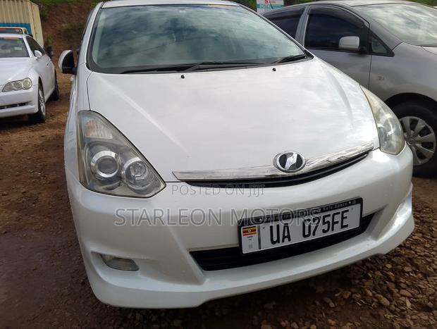 Toyota Wish 2009 White