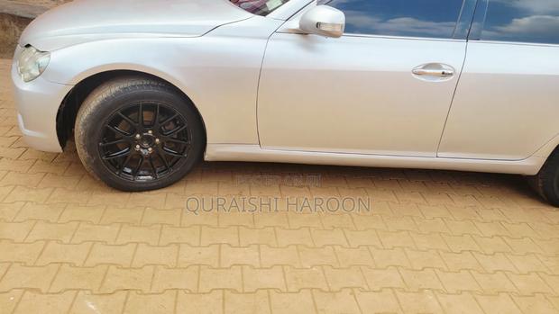 Toyota Mark X 2009 Silver