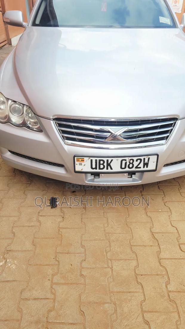 Toyota Mark X 2009 Silver
