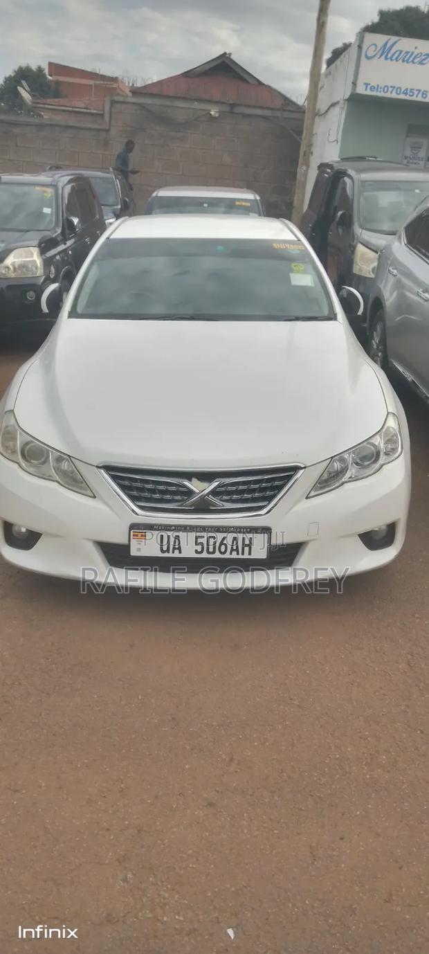 Toyota Mark X 2010 White