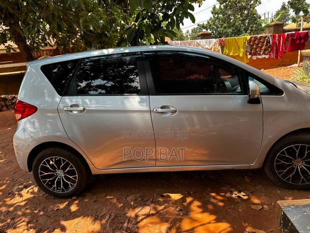 Subaru Trezia 1.4D 2012 Silver