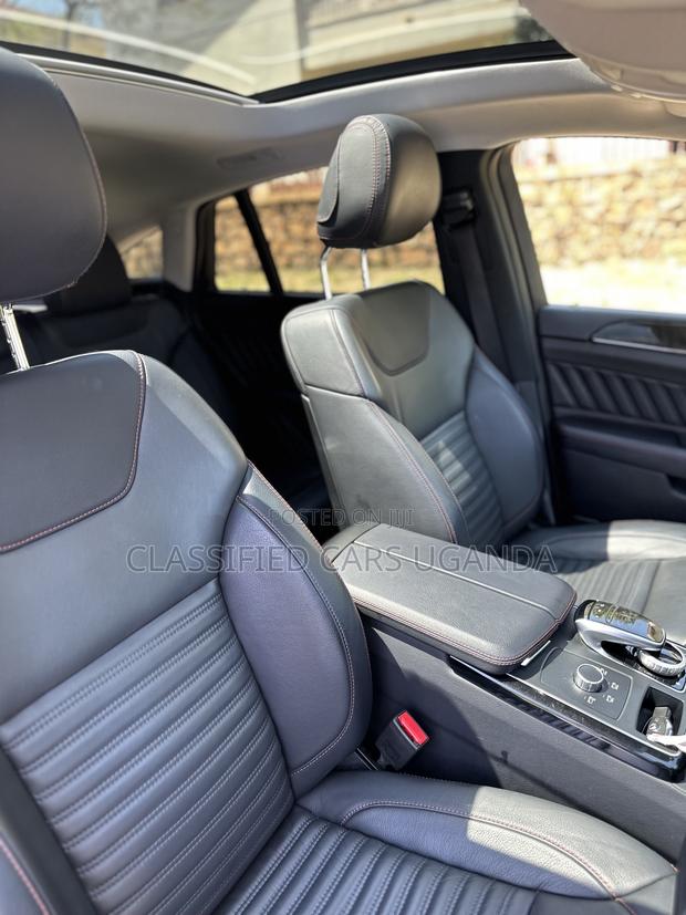 Mercedes-Benz GLE-Class GLE 350d 4MATIC 2017 White