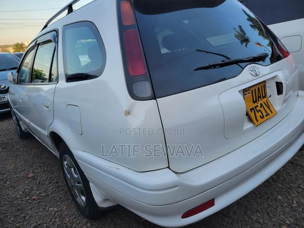 Toyota Carib 1998 White