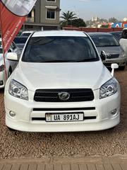 Toyota RAV4 2.4 2008 White for sale