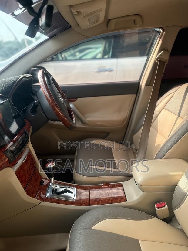 Toyota Premio 1.8 AWD 2006 Gold