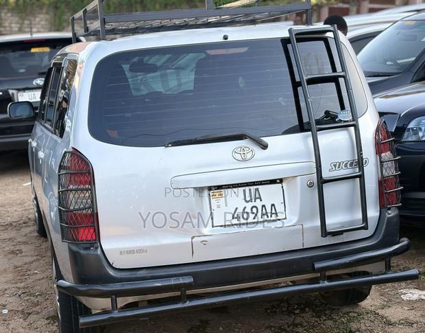Toyota Probox 1.5 DX Comfort 4WD 2015 Silver
